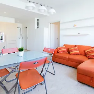 https://orange-apartment-bologna.emilia-romagnahotels.net